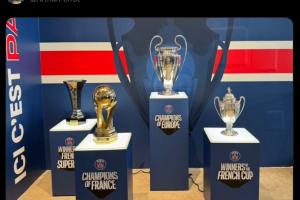 已足够成功！RMC记者社媒晒出巴黎本赛季四座冠军奖杯照片