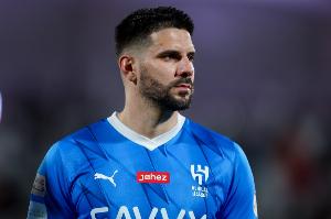 英媒：米特洛维奇向多支英超球队自荐，两年前以5000万镑加盟新月