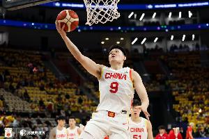 媒体人：徐杰和张宁落选有很多因素 一定有遗憾 最终教练说了算