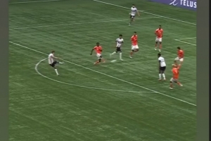 首秀进球被取消！穆勒社媒晒远射破门视频：太可惜了