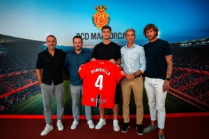 官方：罗马外租库姆布拉到马洛卡，买断费600万欧固定+200万浮动