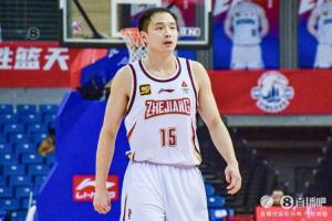 3年1800万顶薪加盟青岛！浙江官宣：王奕博的CBA注册问题已解决