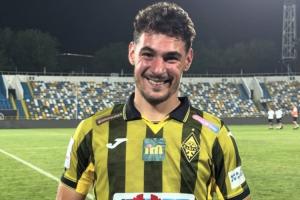 如今踢欧冠！凯拉特前锋：2年前从葡乙降级，薪水太低得再找工作