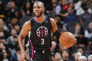 科林斯：保罗投篮准得离谱 他一如既往地扮演球场指挥官的角色