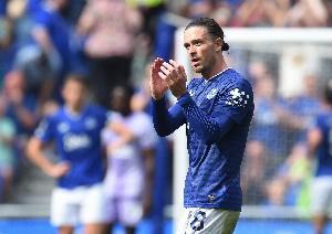 1球4助攻，格拉利什本赛季英超参与5球，仅次于哈兰德、塞梅尼奥