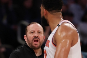 唐斯：锡伯杜教会我永远不要算计别人的钱 珍惜自己拥有的就足够