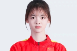 又美又能踢👍21岁姜晨璟绝杀武汉女足晋级 身高161但踢的是后腰