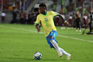 巴媒：安切洛蒂在训练排出424阵型，维尼修斯、罗德里戈搭档锋线