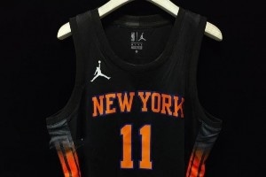 颜值如何？尼克斯新赛季宣告版球衣曝光！