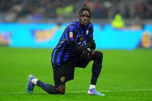 记者：比塞克明夏离开国米的可能性增加，要价不低于4000万欧