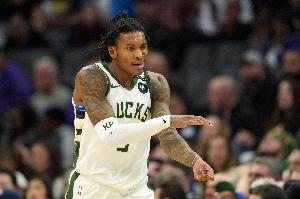 雄鹿官方：小凯文-波特左脚踝扭伤 将缺席接下来两个客场比赛