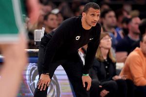 塞尔维亚教练观摩绿军：为球员提供全面服务 教练分工明确效率高