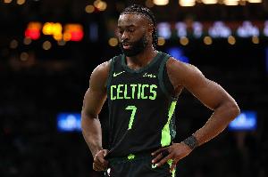 联盟发言人回应布朗：保障球员和教练的安全始终是我们的核心要务