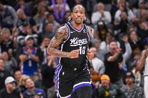 古典篮球！德罗赞19中10得29分4板3助 罚球10中9