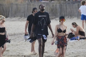 杜兰特：曾和一位女孩同居 我让她每周来二次第二天早晨就赶紧走