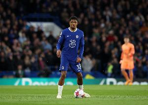 TA：由于危险驾驶被定罪，切尔西与韦斯利-福法纳进行正式谈话