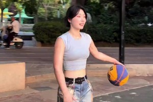 只有打球哥们才能明白这美女球感有多好