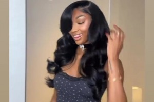 性感黑妹！安吉尔-里斯的穿衣风格真是愈发大胆😍