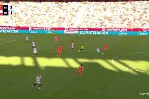 反击打崩巴萨！巴萨补时再丢一球，1-4落后塞维利亚