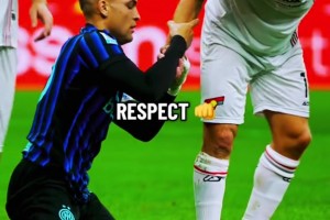 在太岁头上动土！实拍：苏超小球童遭马宁口头警告😱